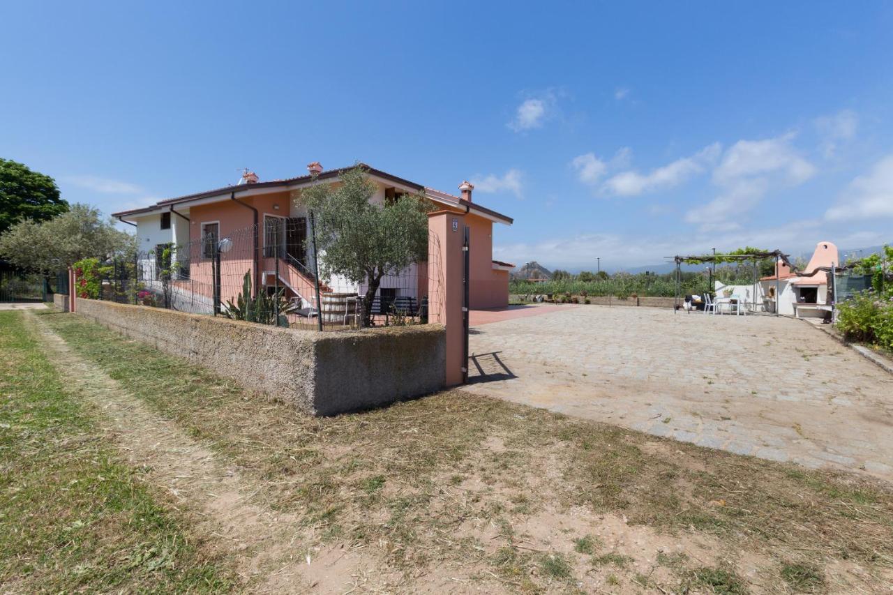 1 - Villa Is Orrosas - Apartments 1 - Sa Crai Apartments Sardinian Experience Lotzorai Exteriör bild