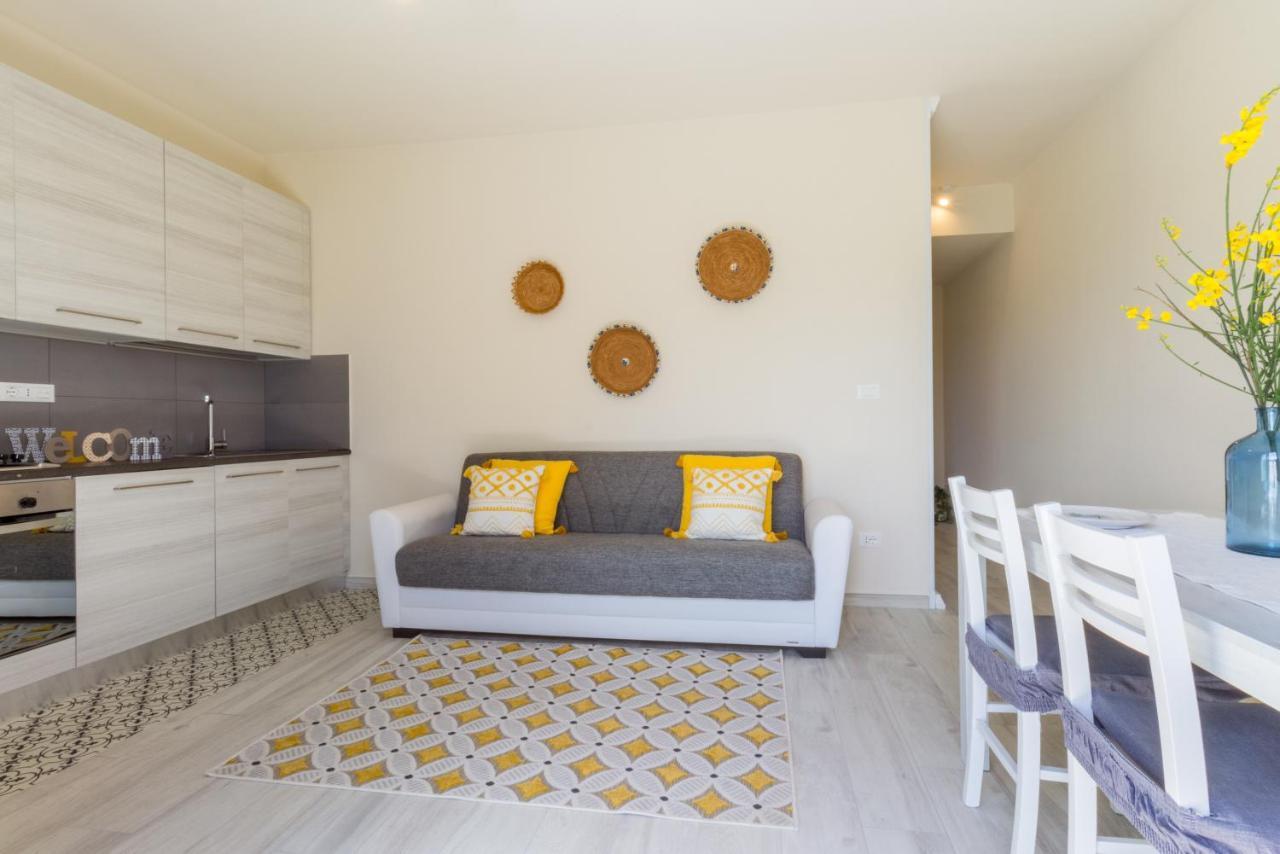1 - Villa Is Orrosas - Apartments 1 - Sa Crai Apartments Sardinian Experience Lotzorai Exteriör bild
