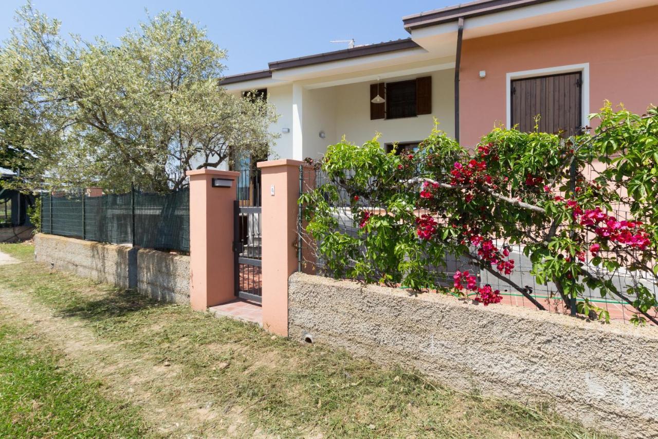 1 - Villa Is Orrosas - Apartments 1 - Sa Crai Apartments Sardinian Experience Lotzorai Exteriör bild