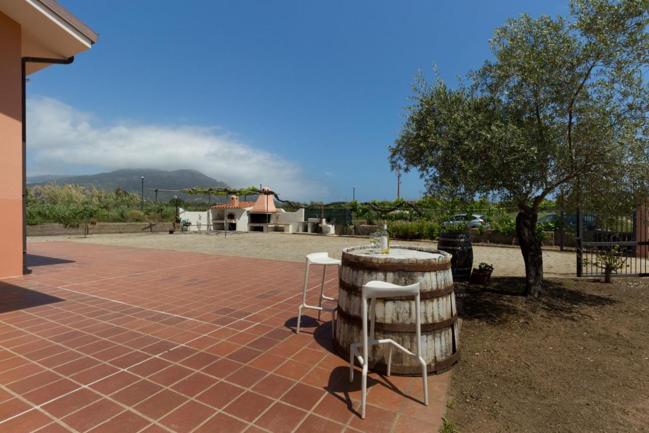 1 - Villa Is Orrosas - Apartments 1 - Sa Crai Apartments Sardinian Experience Lotzorai Exteriör bild